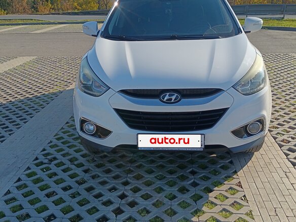 2014 Hyundai ix35 I Рестайлинг, белый, 1450000 рублей - вид 4