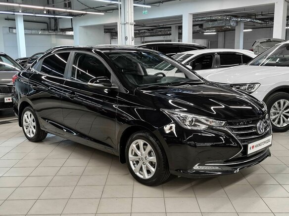 2024 Changan Alsvin, чёрный - вид 2