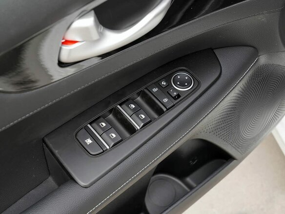2026 Kia K3 II (China Market) Рестайлинг, белый, 2270700 рублей - вид 12