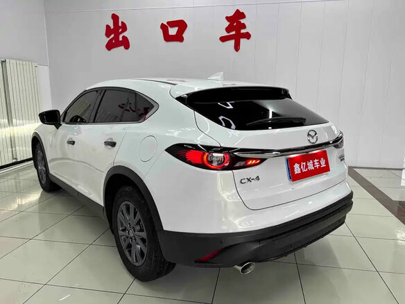 2023 Mazda CX-4 I Рестайлинг, белый, 1770000 рублей - вид 5