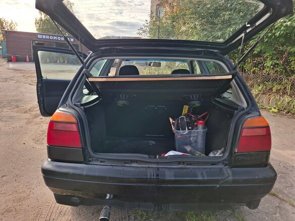 1997 Volkswagen Golf III, чёрный - вид 8