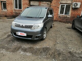2008 Nissan Serena III (C25), серый, 799999 рублей, вид 2