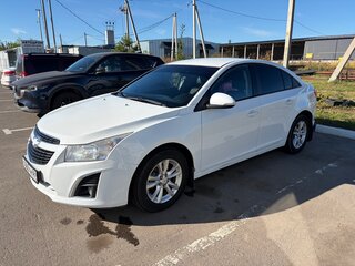 2014 Chevrolet Cruze I Рестайлинг, белый, 800000 рублей, вид 1