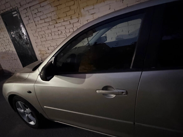 2005 Mazda 3 I (BK), бежевый, 550000 рублей - вид 6