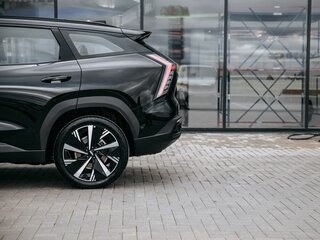 2026 Geely Atlas II, чёрный, 3449990 рублей, вид 5