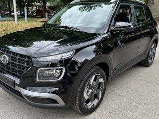 2025 Hyundai Venue I, чёрный, 2120000 рублей, вид 2