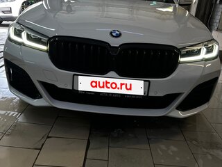 2021 BMW 5 серии 530i xDrive VII (G30/G31/G38) Рестайлинг, белый, 5599000 рублей, вид 2