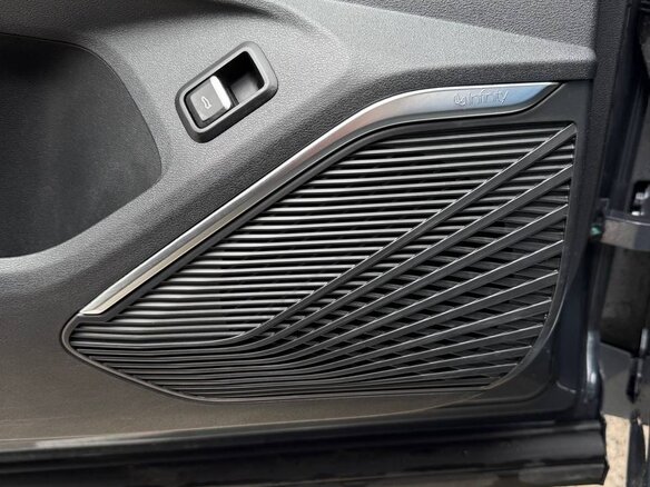 2023 Geely Monjaro I, серый, 3300000 рублей - вид 16