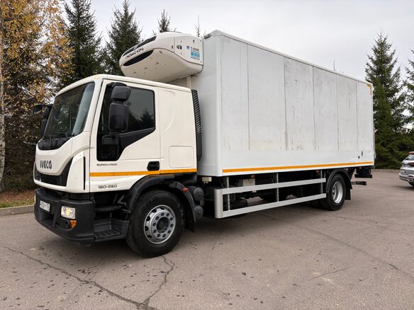 2017 Iveco EuroCargo, белый, 2400000 рублей - вид 2