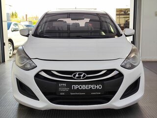2012 Hyundai i30 II, белый, 840000 рублей, вид 2