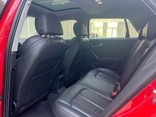 2023 Audi Q2 L 35 TFSI I Рестайлинг, красный, 1790009 рублей, вид 5