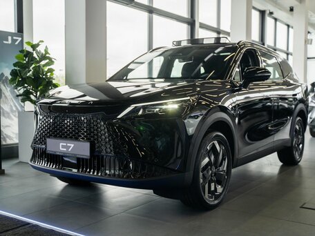 Omoda C7