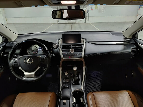 2017 Lexus NX 200t I, белый, 3160000 рублей - вид 13