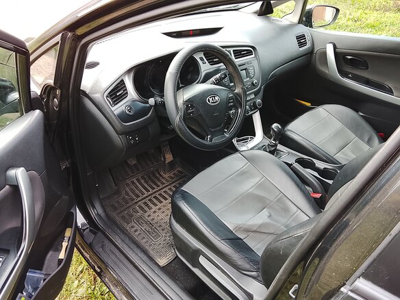2013 Kia Ceed II, чёрный, 800000 рублей - вид 4