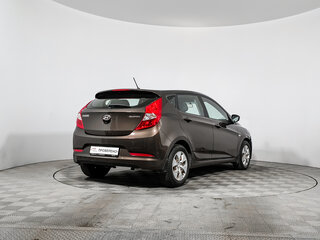 2014 Hyundai Solaris I Рестайлинг, коричневый, 715000 рублей, вид 5