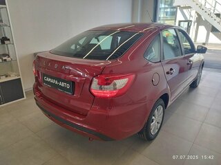 2026 Lada (ВАЗ) Granta I Рестайлинг, красный, 1151000 рублей, вид 4