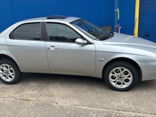 2003 Alfa Romeo 156 I Рестайлинг 2, серый, 280000 рублей, вид 4