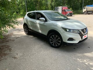 2020 Nissan Qashqai II Рестайлинг, белый, 2200000 рублей, вид 3