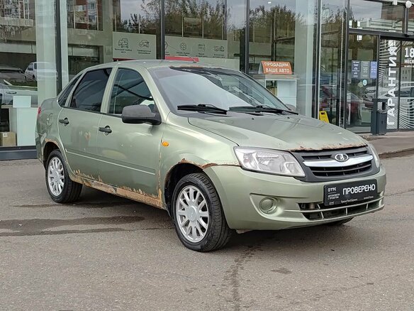 2013 Lada (ВАЗ) Granta I, зелёный, 160000 рублей - вид 2