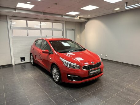 2015 Kia Ceed II, красный, 1350000 рублей, вид 3