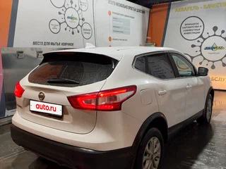 2017 Nissan Qashqai II, белый, 1540000 рублей, вид 4