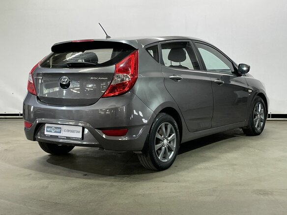 2013 Hyundai Solaris I, серый - вид 4