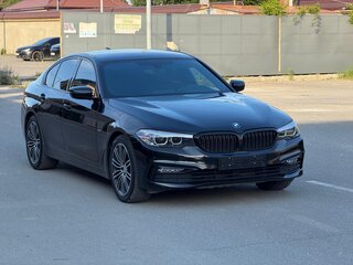 2017 BMW 5 серии 520d VII (G30/G31/G38), чёрный, 2500000 рублей, вид 3