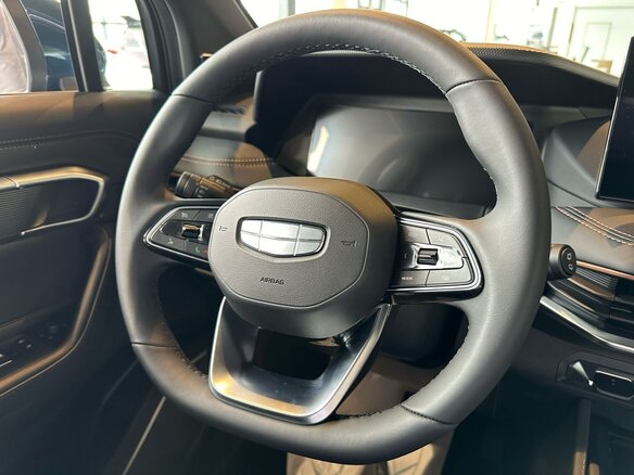 2026 Geely Okavango I Рестайлинг, синий, 4085990 рублей - вид 8