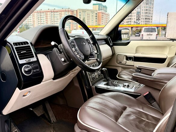 2010 Land Rover Range Rover III Рестайлинг 2, коричневый, 1650000 рублей - вид 8