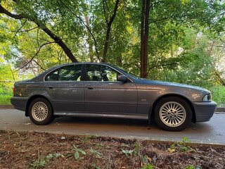 2001 BMW 5 серии 525i IV (E39) Рестайлинг, голубой, 1450000 рублей, вид 2