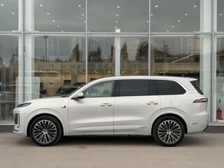2026 Changan Deepal S09, серебристый, 7039900 рублей, вид 3