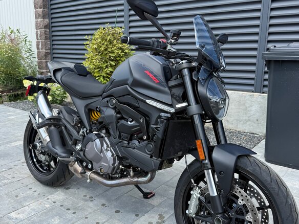 2023 Ducati Monster 937, чёрный, 1172640 рублей - вид 3