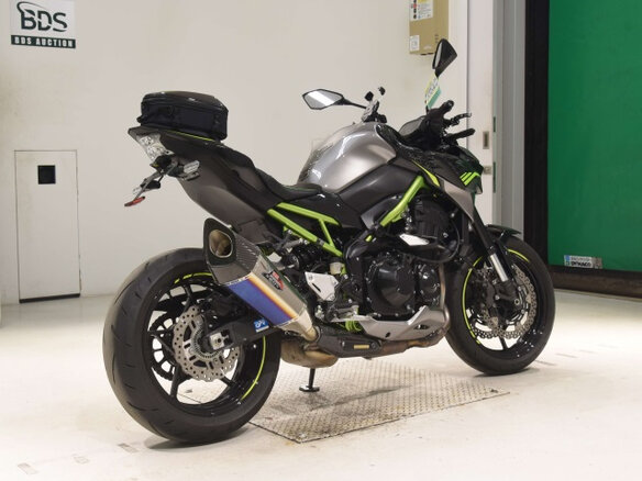 2020 Kawasaki Z 900, чёрный, 860000 рублей - вид 4