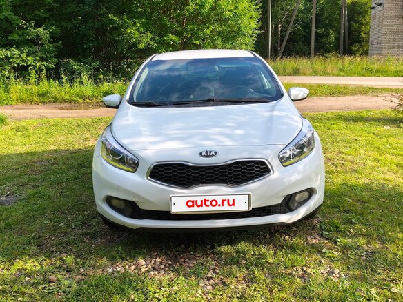 2013 Kia Ceed II, белый, 990000 рублей - вид 2