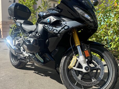 2022 BMW R 1250 RS, чёрный, 1595000 рублей, вид 3