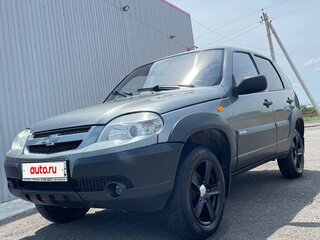 2011 Chevrolet Niva I Рестайлинг, серый, 650000 рублей, вид 1