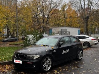 2008 BMW 1 серии 130i I (E81/E82/E87/E88) Рестайлинг, чёрный, 1400000 рублей, вид 5