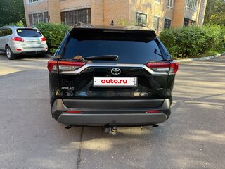 2021 Toyota RAV4 V (XA50), чёрный, 3900000 рублей, вид 4