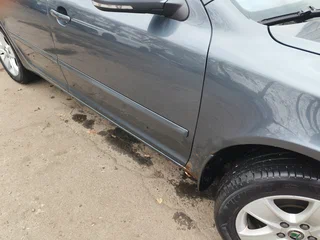 2010 Skoda Octavia II (A5) Рестайлинг, серый, 600000 рублей, вид 5