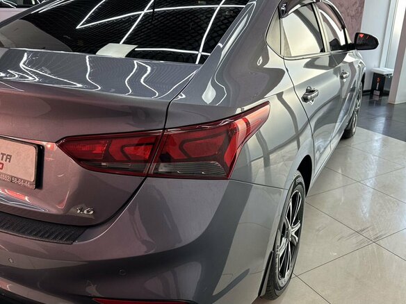 2018 Hyundai Solaris II, серый, 1265000 рублей - вид 10