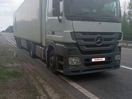 2010 Mercedes-Benz Actros, белый, 2500000 рублей, вид 2