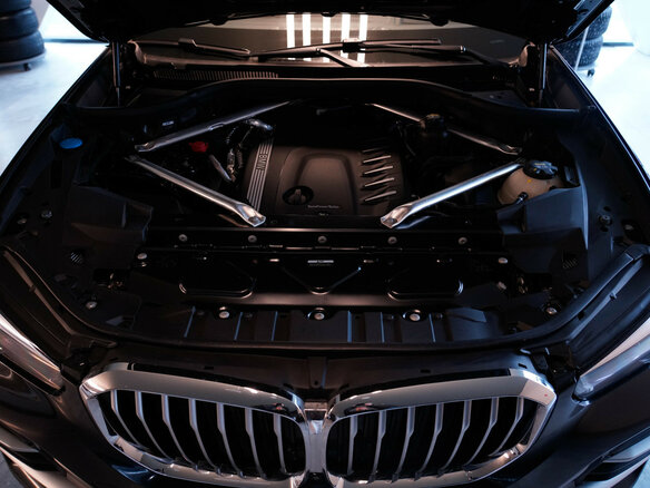 2022 BMW X5 30d IV (G05/G18), чёрный, 7500000 рублей - вид 24