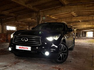 2013 Infiniti FX30d II (S51) Рестайлинг, чёрный, 1700000 рублей, вид 3