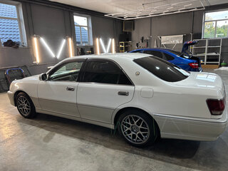 2001 Toyota Crown XI (S170), белый, 800000 рублей, вид 5