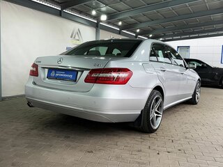 2009 Mercedes-Benz E-Класс 200 5G-Tronic IV (W212, S212, C207), серый, 1399000 рублей, вид 5