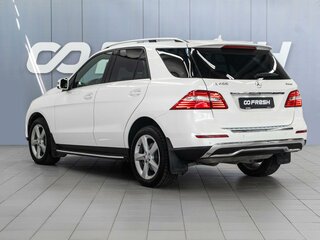 2014 Mercedes-Benz M-Класс 400 III (W166), белый, 3380000 рублей, вид 2