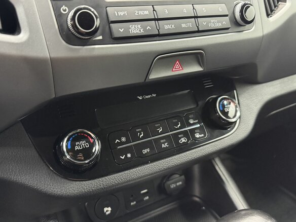 2015 Kia Sportage III Рестайлинг, чёрный, 1540000 рублей - вид 21