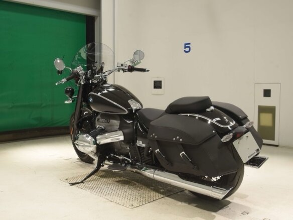 2021 BMW R 18 Classic, чёрный, 1246000 рублей - вид 5