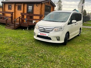 2013 Nissan Serena IV (C26), белый, 1390000 рублей, вид 4