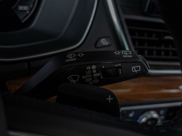 2021 Audi Q5 45 TFSI II (FY) Рестайлинг, чёрный, 4650000 рублей - вид 20